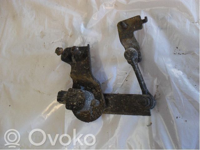 Headlight/headlamp level sensor   BAK