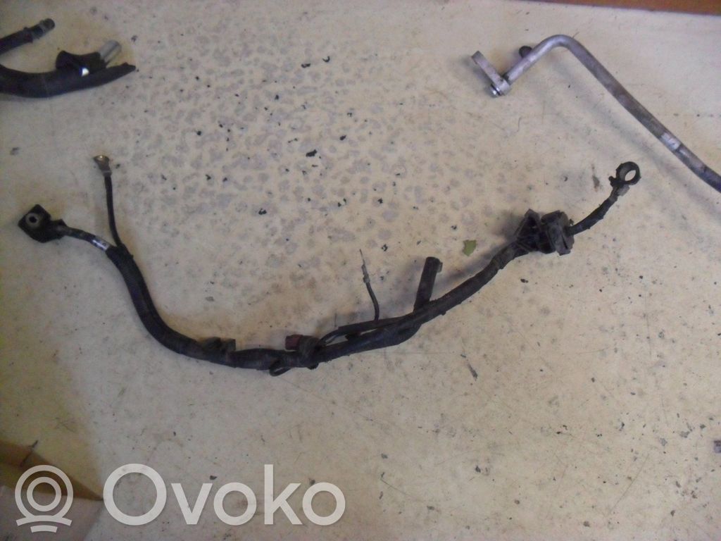 Positive cable (battery)