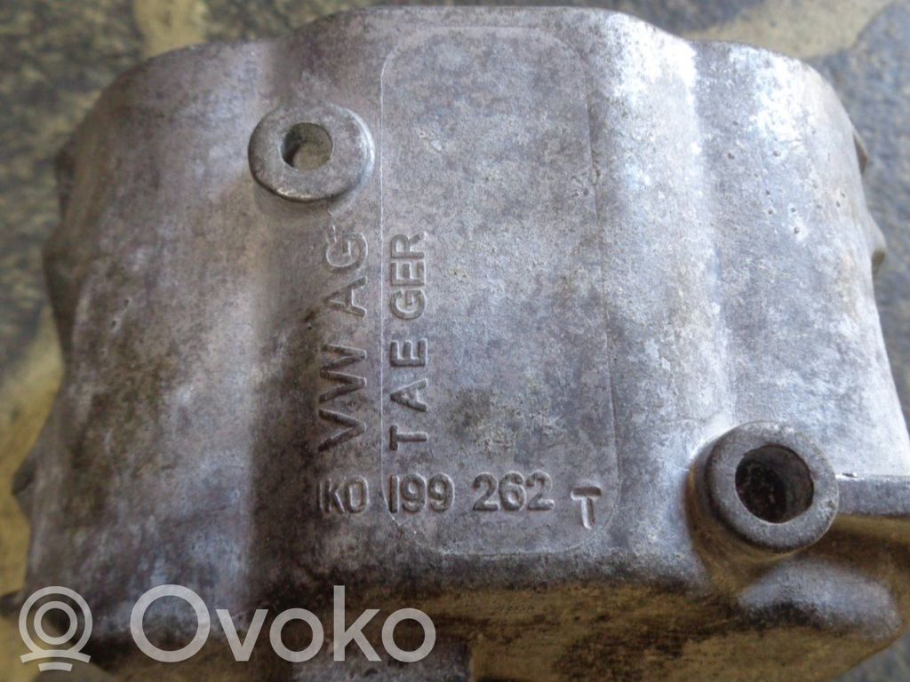 Engine mount bracket   1K0199262T