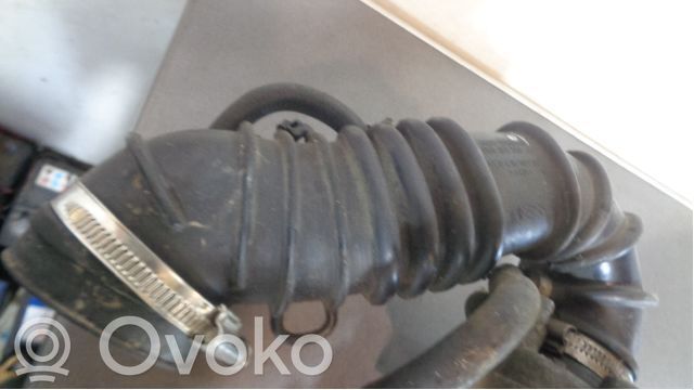 Ilmanoton letku   06B133356AA