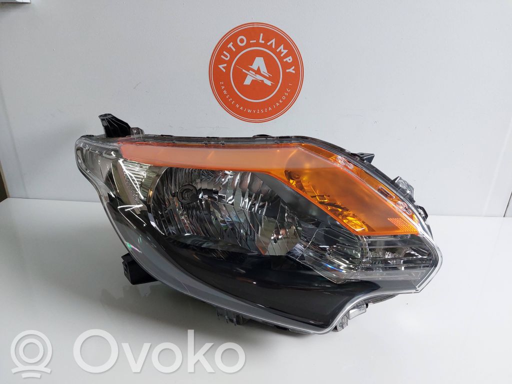 Mitsubishi L200 Lampa przednia 