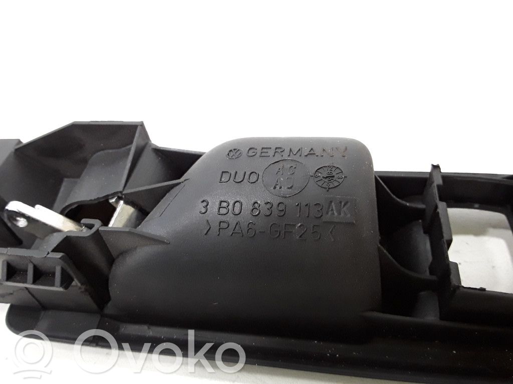 Volkswagen PASSAT B5.5 Klamka wewnętrzna drzwi tylnych 