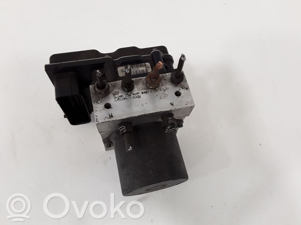 BMW 5 E60 E61 ABS Blokas 