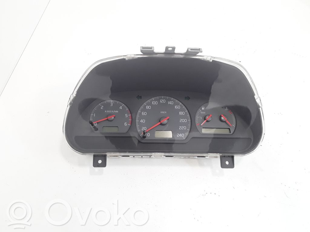 Volvo S40, V40 Speedometer (instrument cluster) 