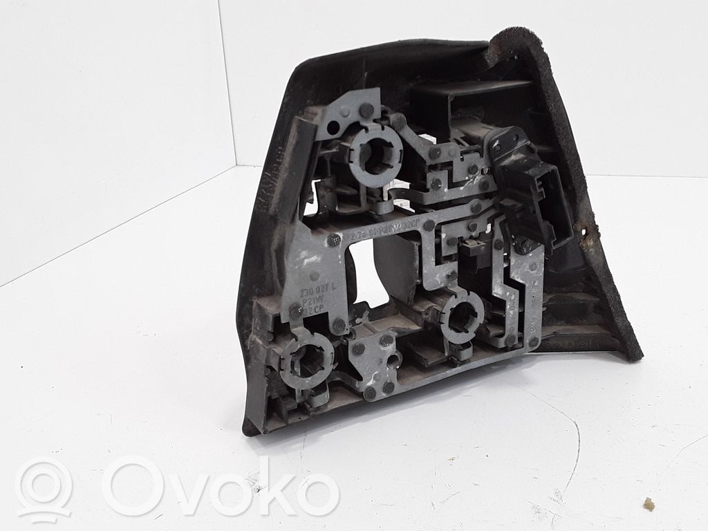 BMW 3 E46 Tail light bulb cover holder 