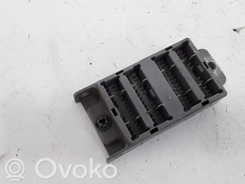KIA Sorento Fuse module 