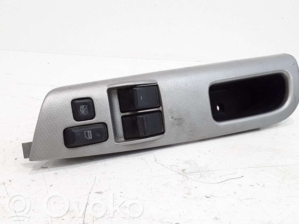 Toyota Corolla E120 E130 Electric window control switch 