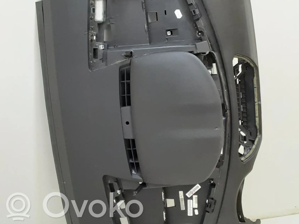 Citroen C4 Grand Picasso Kojelauta 