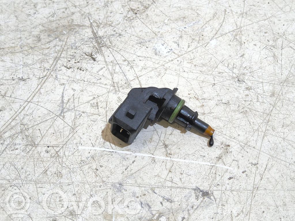 BMW 5 E60 E61 Intake air temperature sensor 