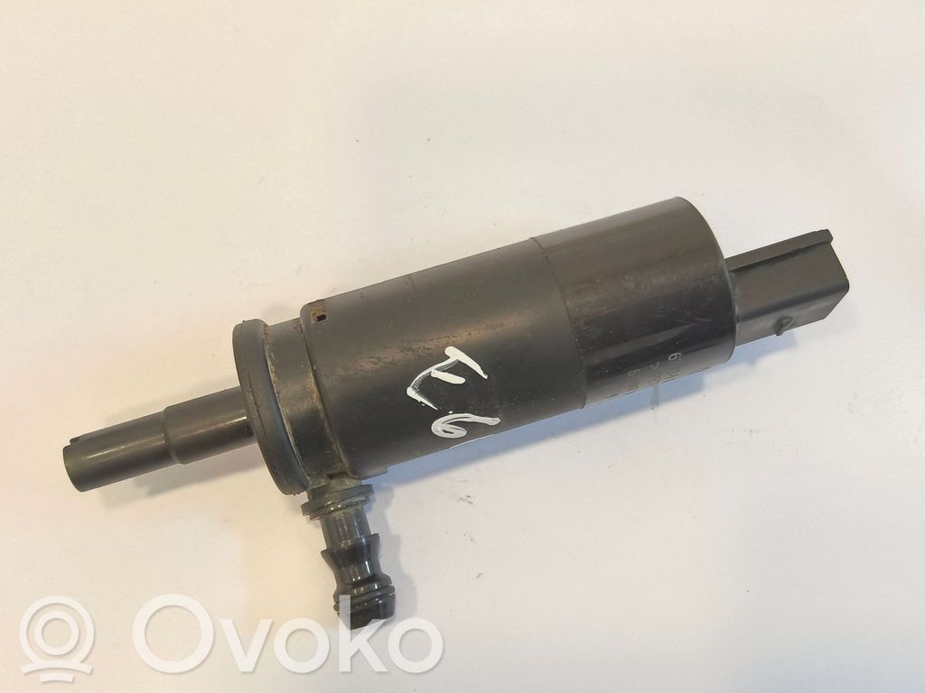 BMW 5 E60 E61 Headlight washer pump 