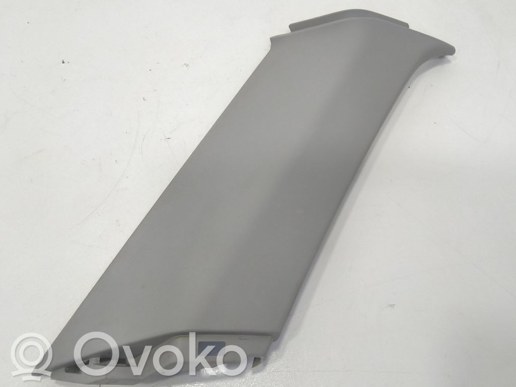 Seat Leon (5F) (D)pillar trim (top) 
