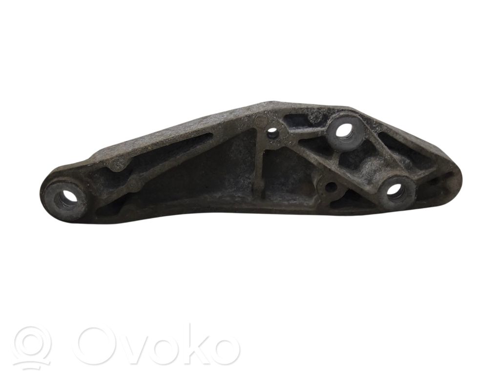 Opel Astra H Gearbox mounting bracket 