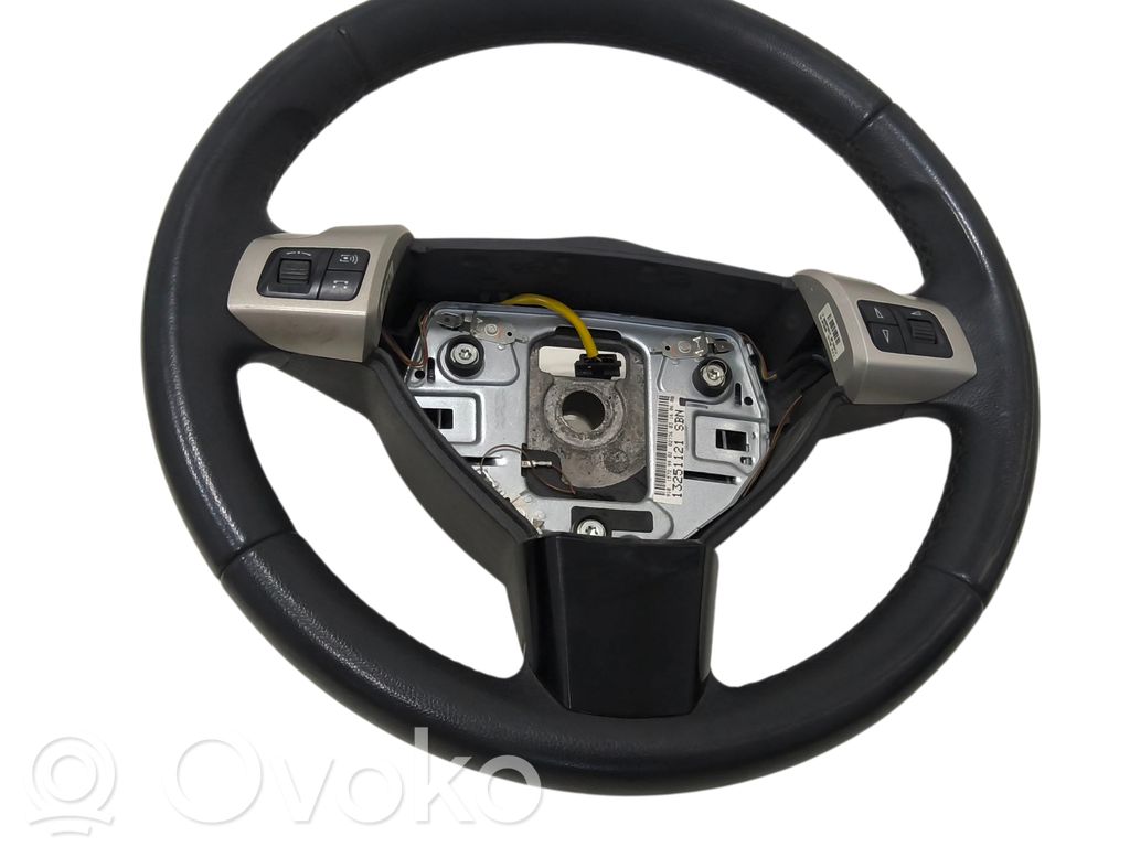 Opel Astra H Ohjauspyörä 