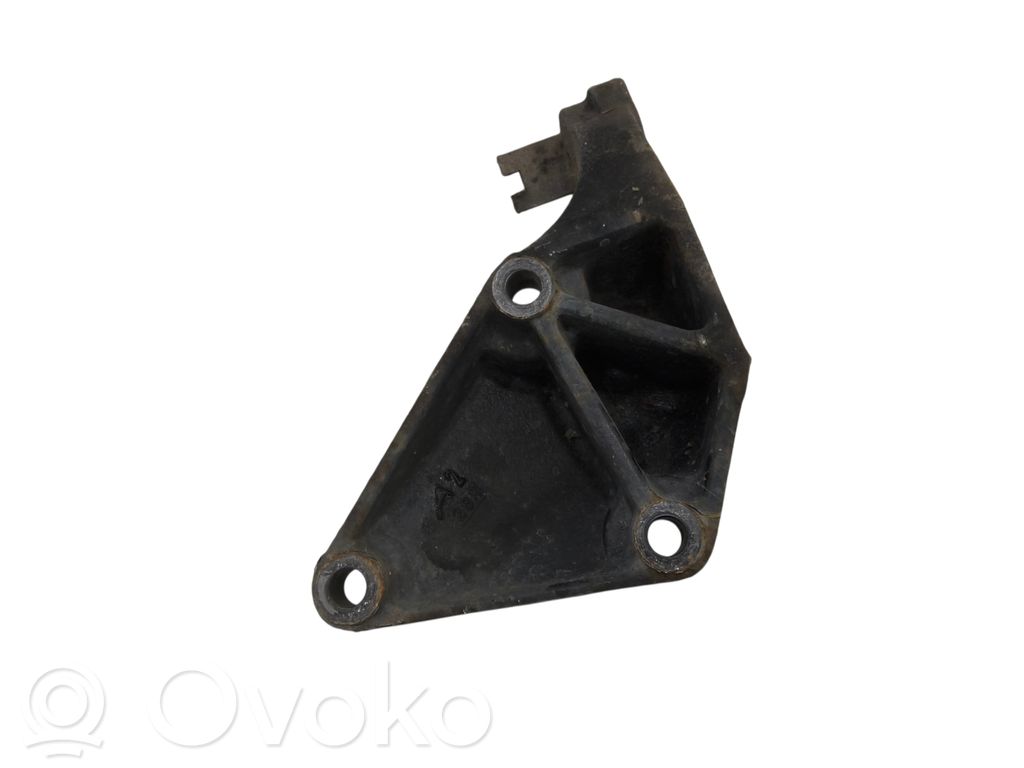 Opel Meriva A Engine mounting bracket 