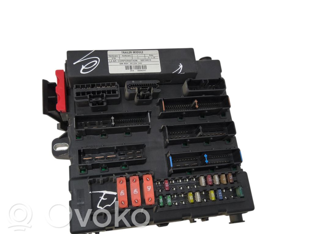 Opel Vectra C Módulo de fusible 