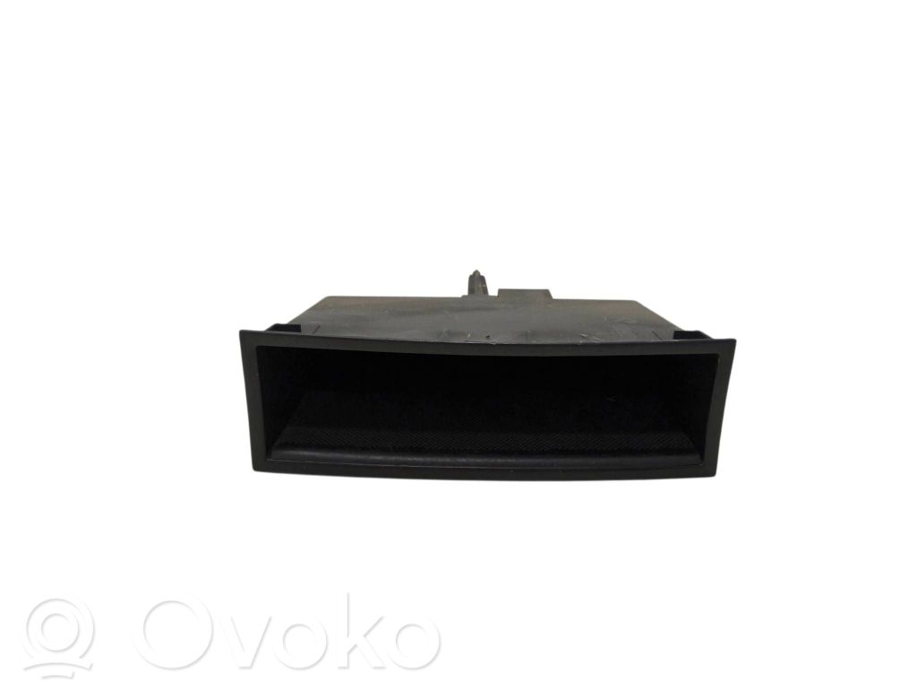 Citroen C2 plaukts 