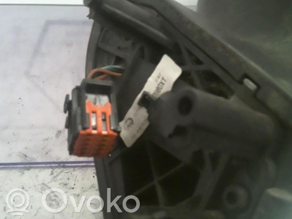 Citroen Xsara Picasso Manualne lusterko boczne drzwi przednich 