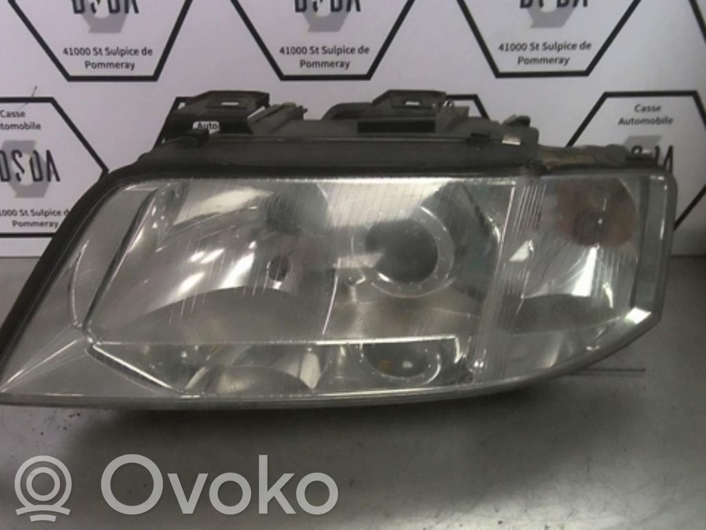 Audi A6 S6 C5 4B Scheinwerfer 