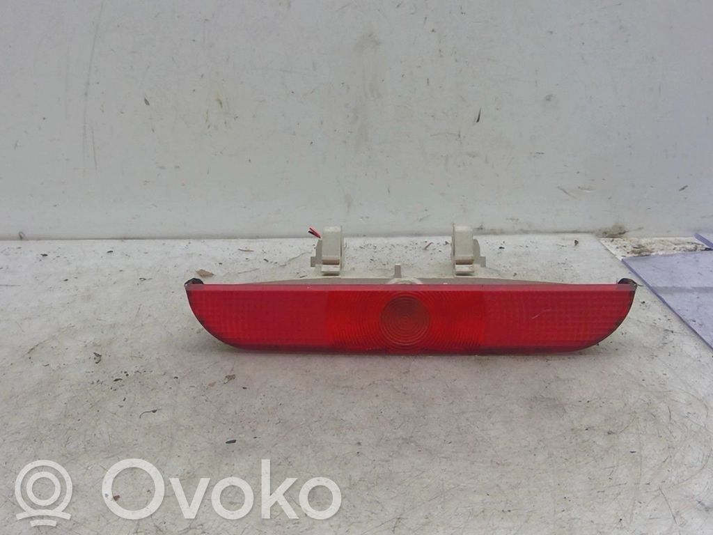 Kolmas/lisäjarruvalo   BP4K51580D