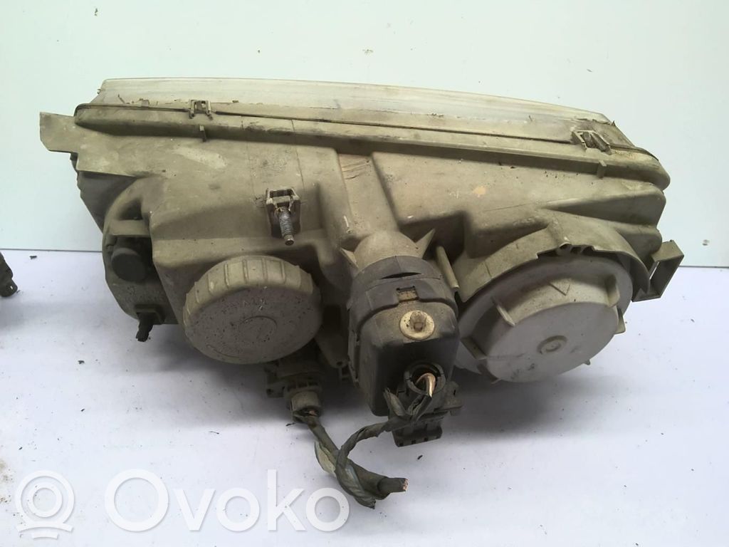 Renault Safrane Phare frontale 