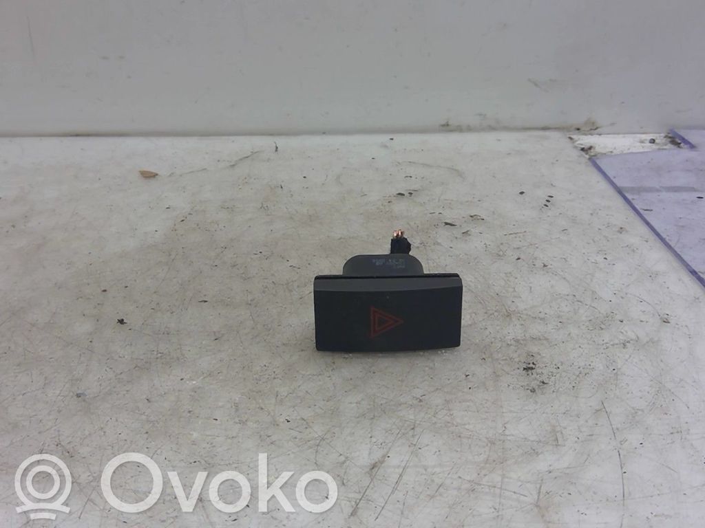 Ford C-MAX I Hazard light switch 