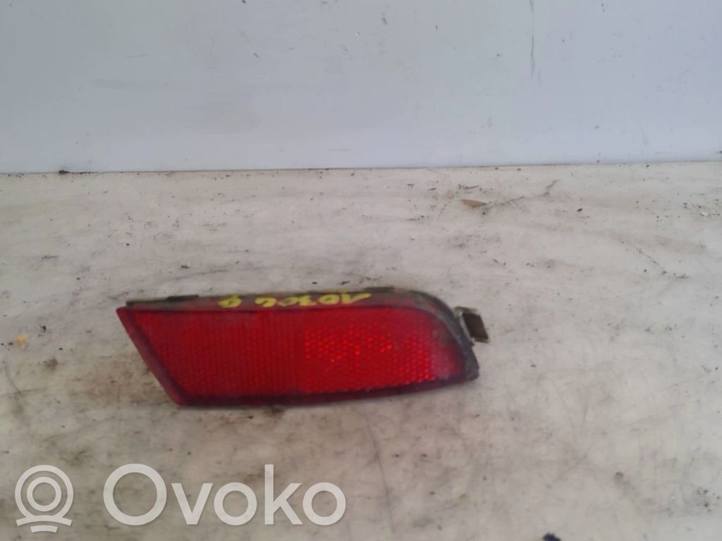 Nissan Note (E11) Reflector de faros/luces traseros 