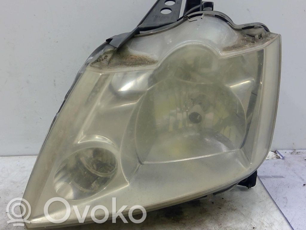 Headlight/headlamp   7701058174