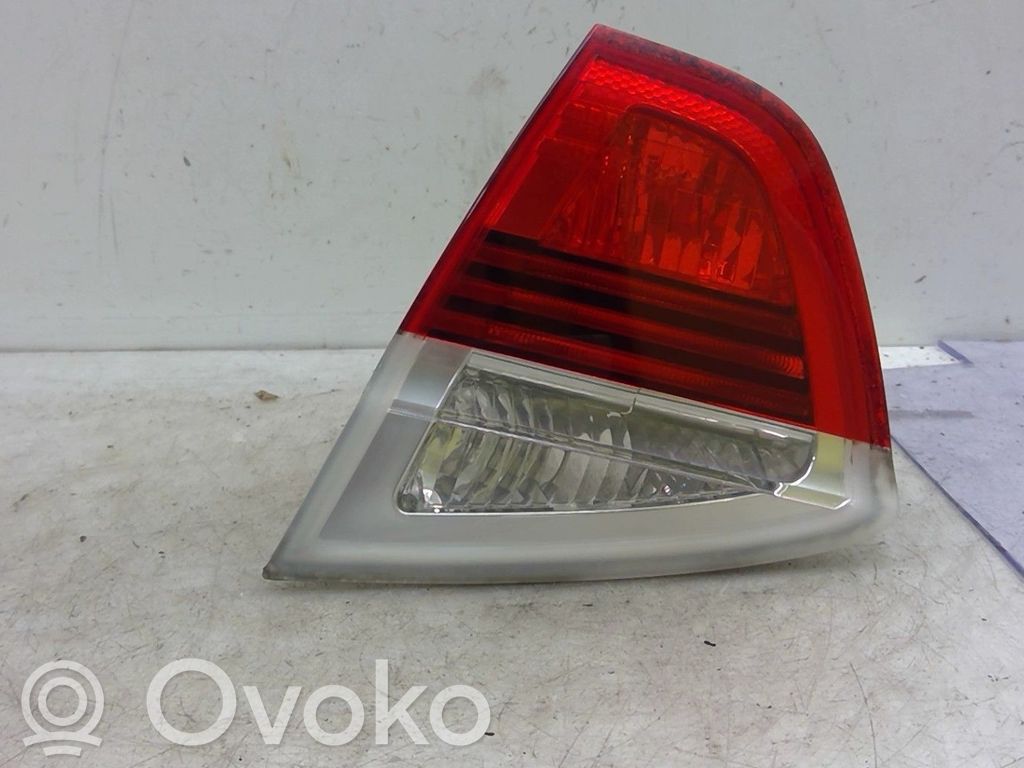 BMW 3 E90 E91 Tailgate rear/tail lights 