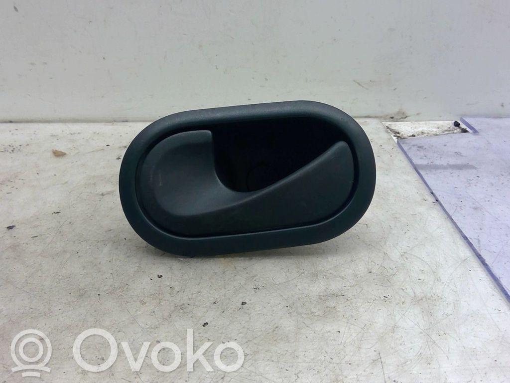 Manecilla interna puerta delantera   8200310579