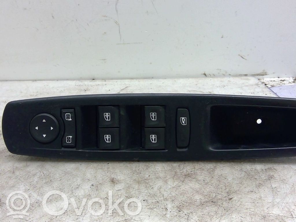 Electric window control switch