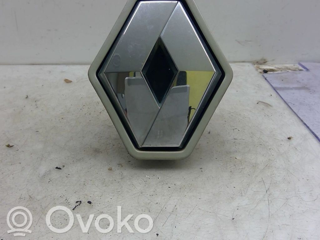 Tailgate opening switch   8200014029