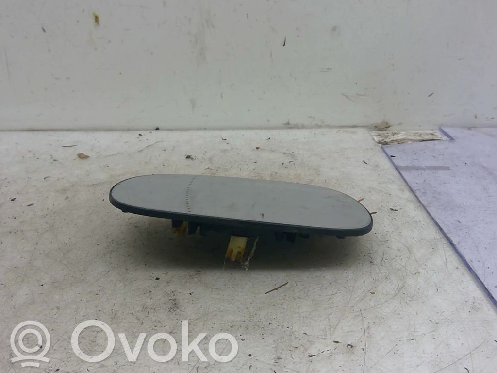 Renault Clio II Spoguļa stikls 
