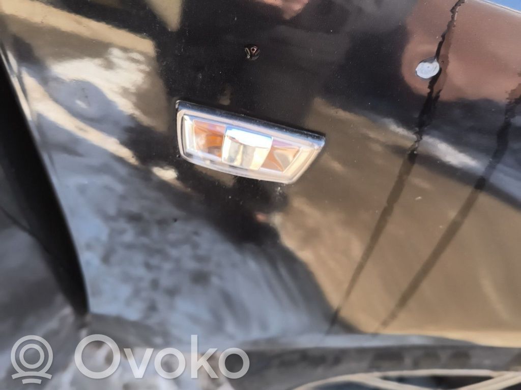 Front indicator light