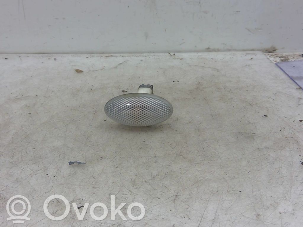 Peugeot 206 Front indicator light 