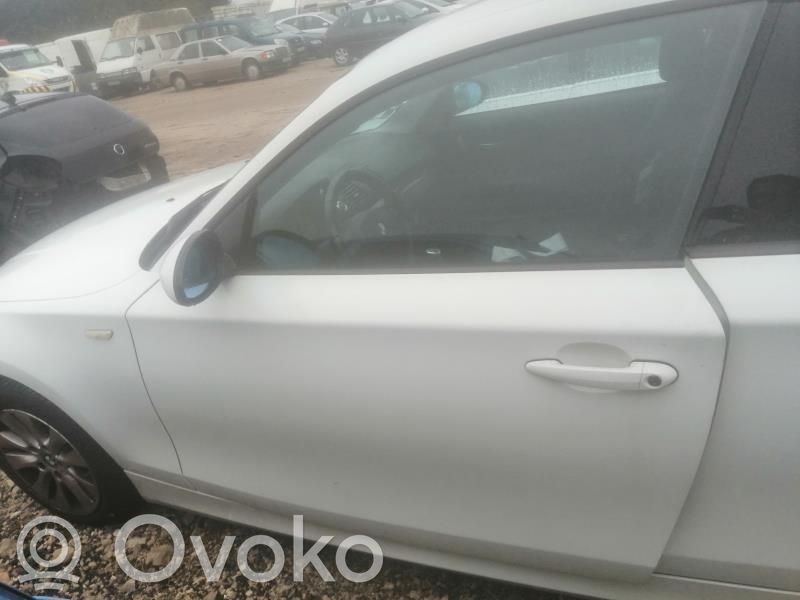 BMW 1 E81 E87 Etuoven kumitiiviste 