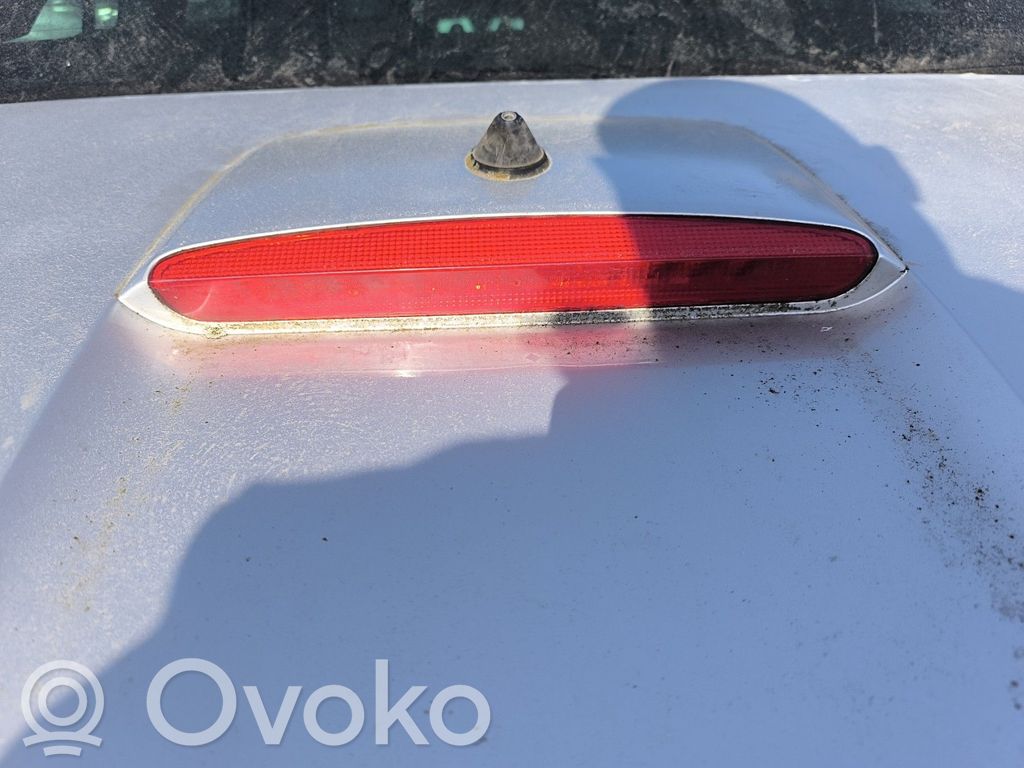 Renault Megane II Third/center stoplight 