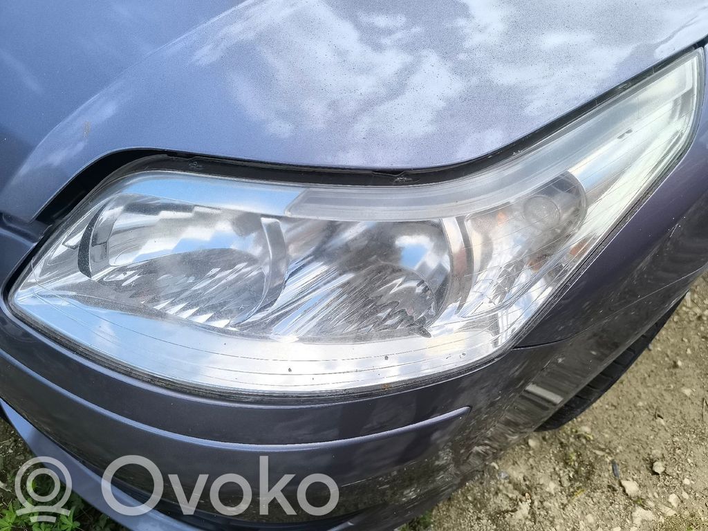 Citroen C4 I Lampa przednia 