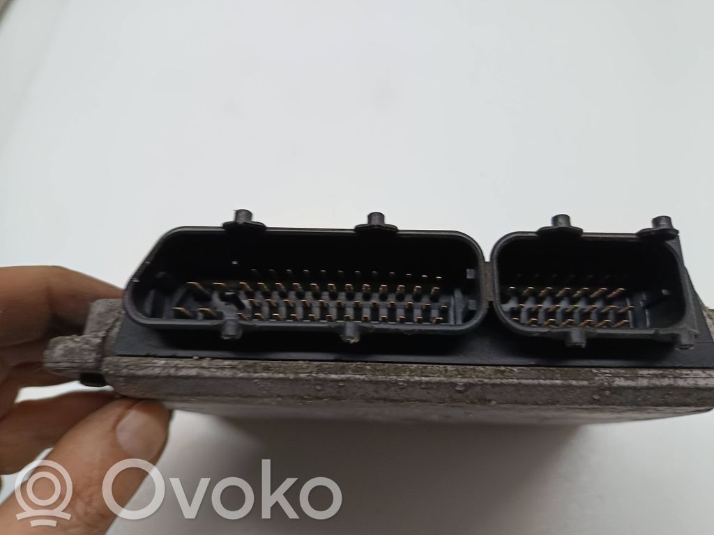 Engine control unit/module   038906018AE,0281001851,28SA3734