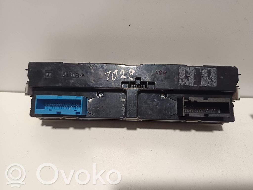 Opel Vectra C Climate control unit 