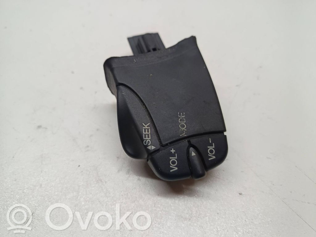 Multifunctional control switch/knob   98AB14K147AC,1062231,1105527,1346664,98AB14K147AB,98AB14K147AD