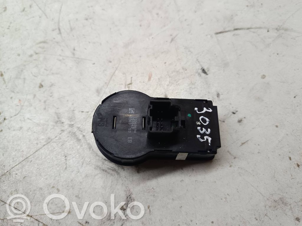 Opel Astra J Light switch 