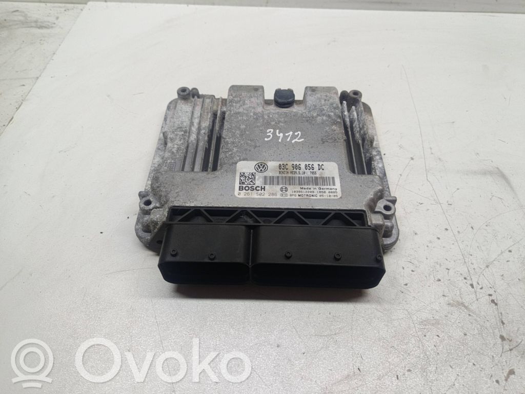 Volkswagen PASSAT B6 Engine control unit/module 