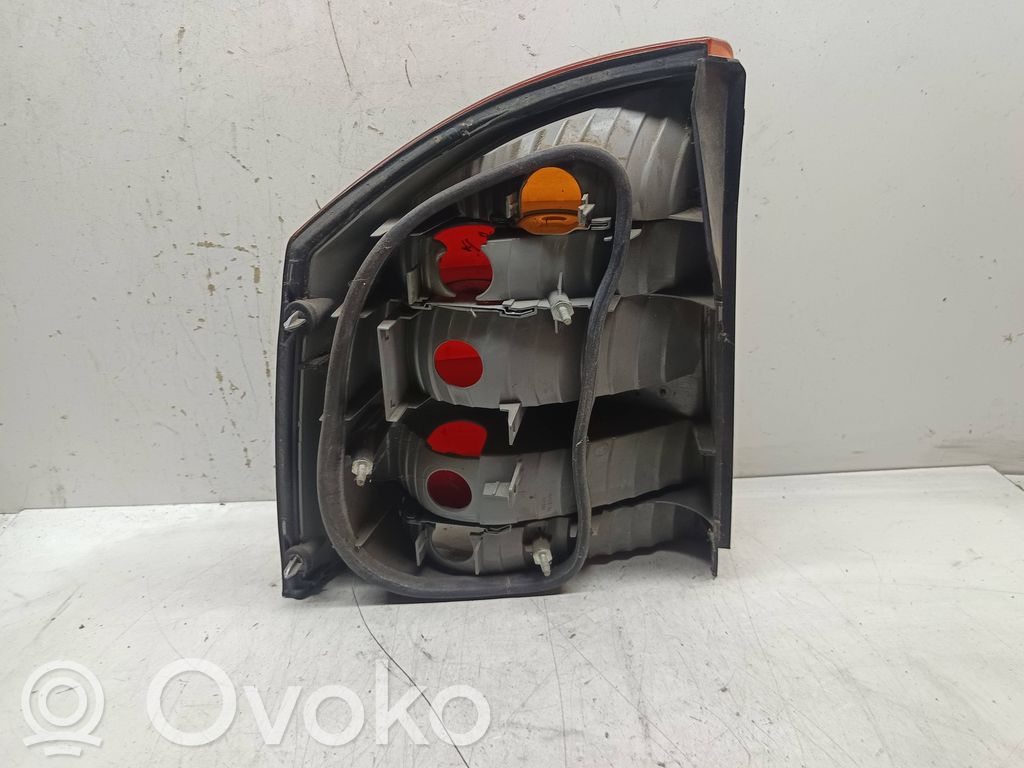 Opel Vectra C Galinis žibintas kėbule 