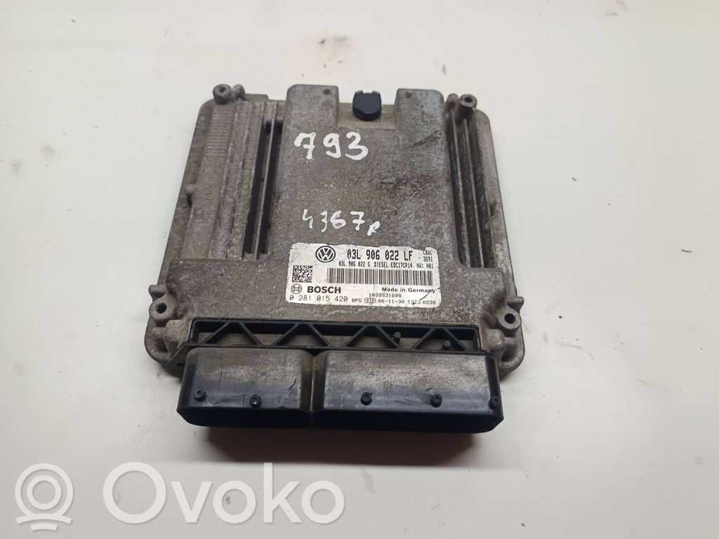 Volkswagen Golf VI Engine control unit/module 