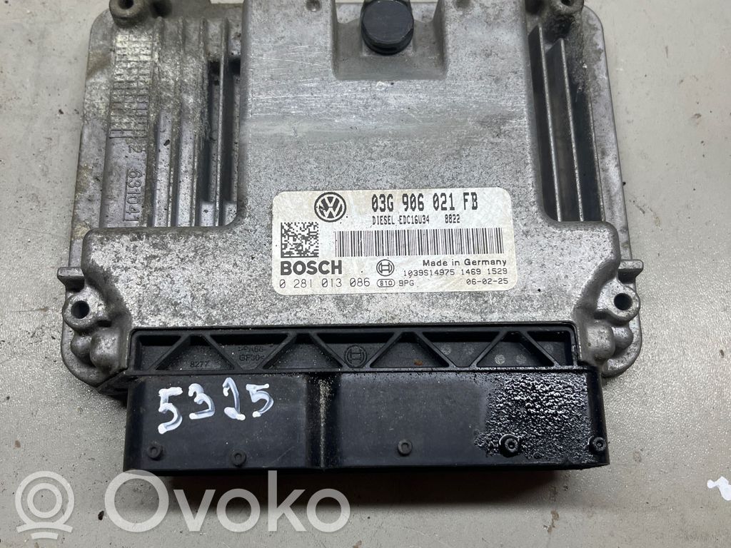 Volkswagen PASSAT B6 Engine control unit/module ECU 