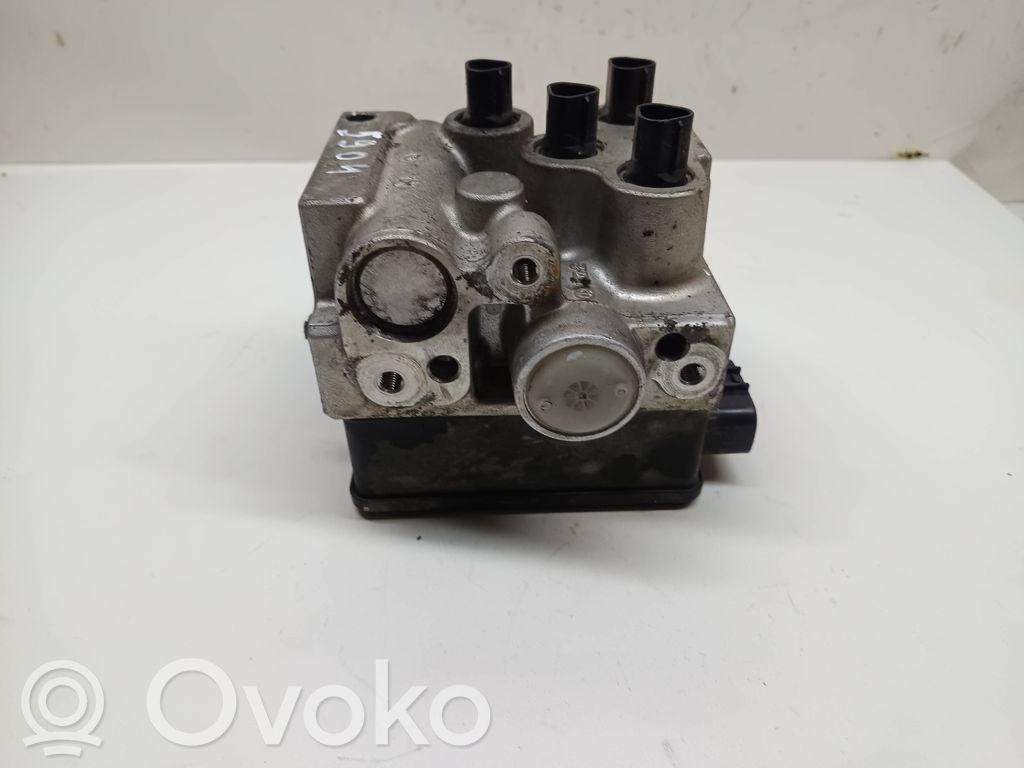Toyota Prius (XW10) Bomba de ABS 