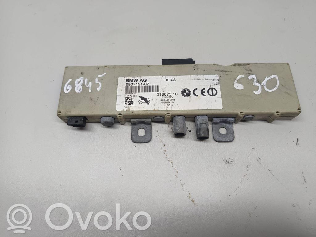 BMW 3 E46 Antenos stiprintuvas 