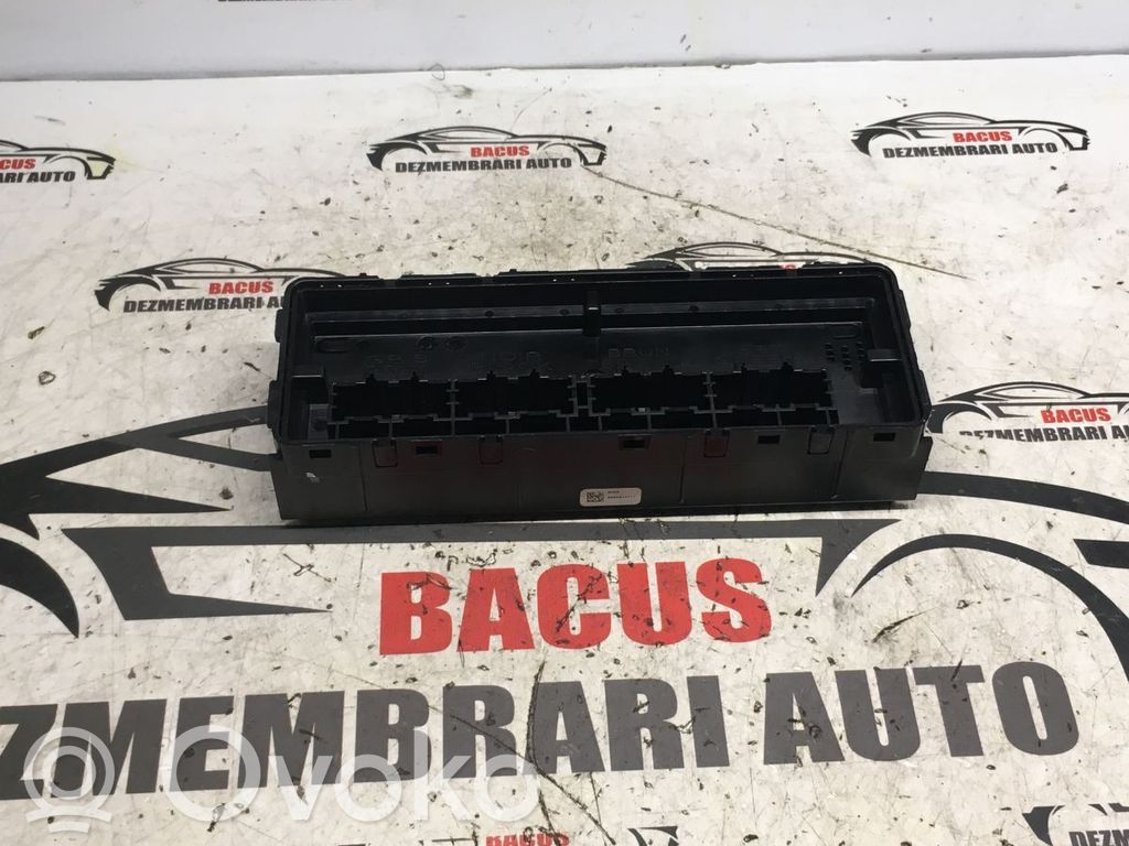 Climate control unit   13594972