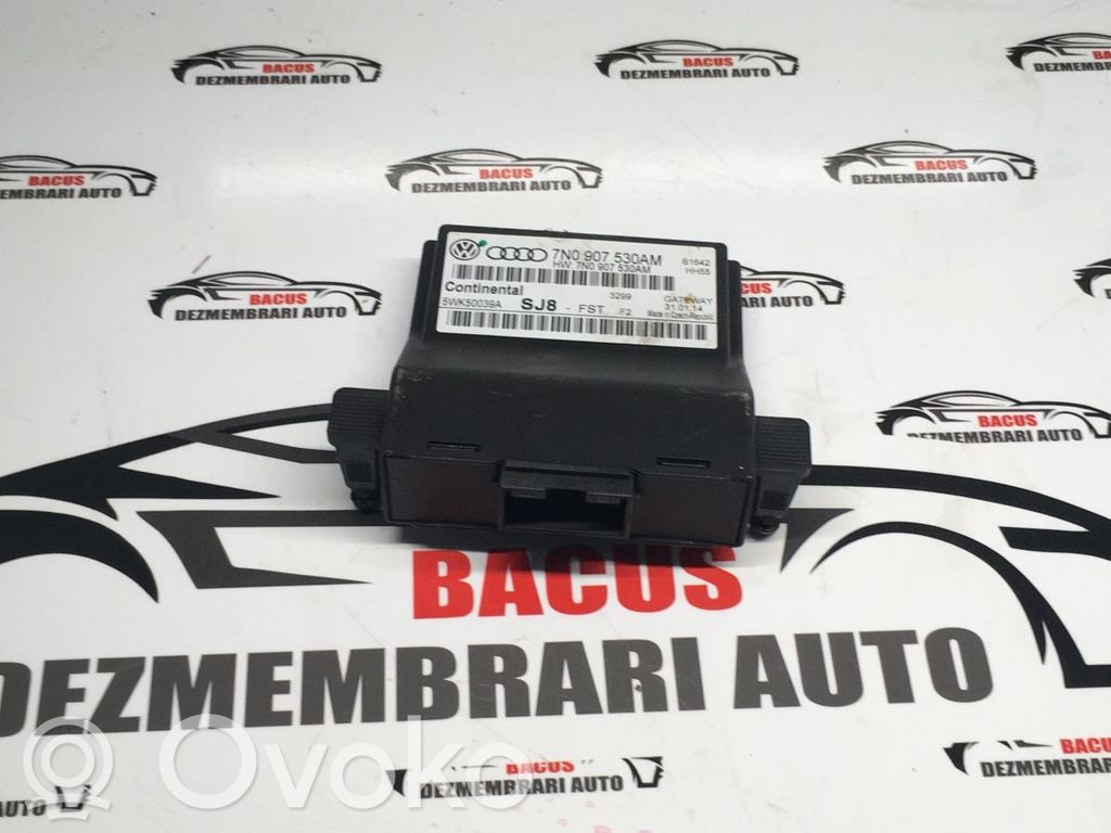 Volkswagen PASSAT B7 Comfort/convenience module 