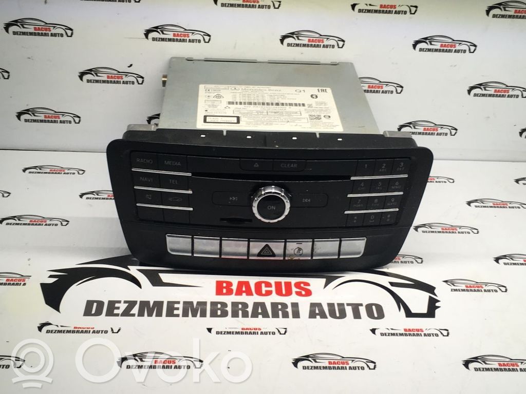 Mercedes-Benz C AMG W205 Panel / Radioodtwarzacz CD/DVD/GPS 